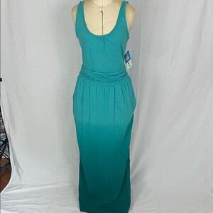 Columbia Ombre Teal Maxi Dress Size Medium NWT